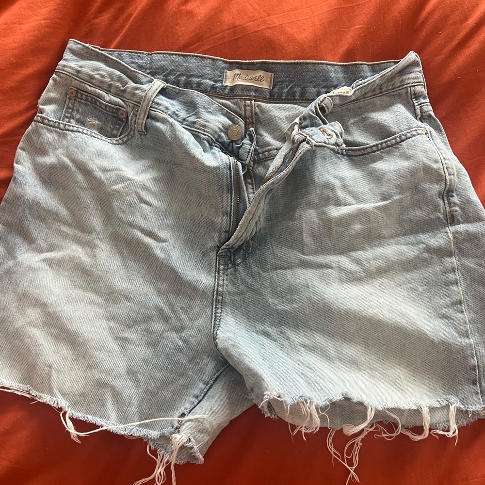 Madewell “the perfect vintage jean” cut off shorts